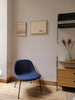 Toonzaalmodel Fiber loungestoel blauwe stof