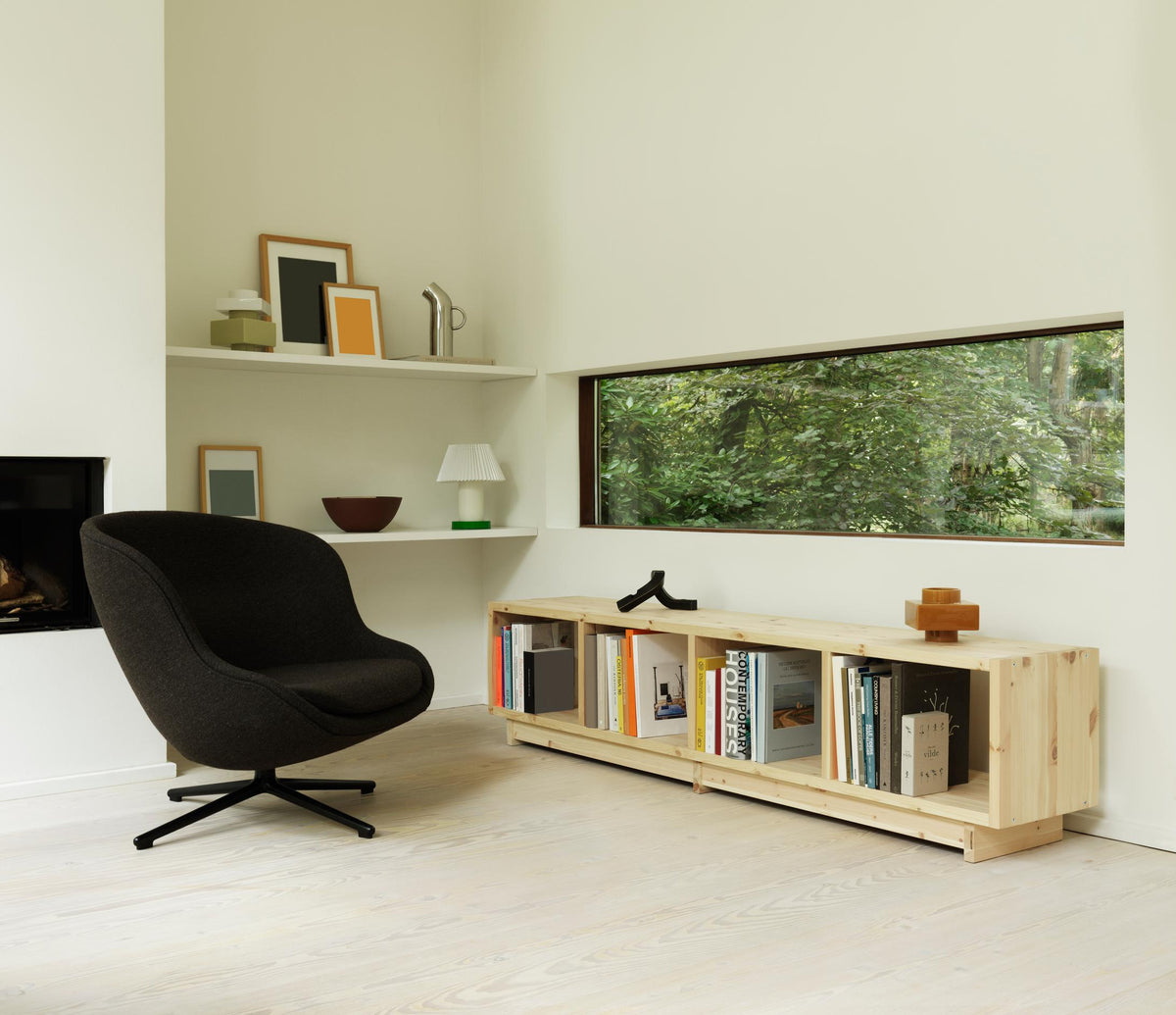Fyr bookcase rek laag grenenhout