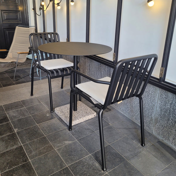 Toonzaalmodel Terrazzo tuinset zwart