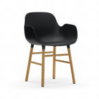 Form armstoel - houten poten
