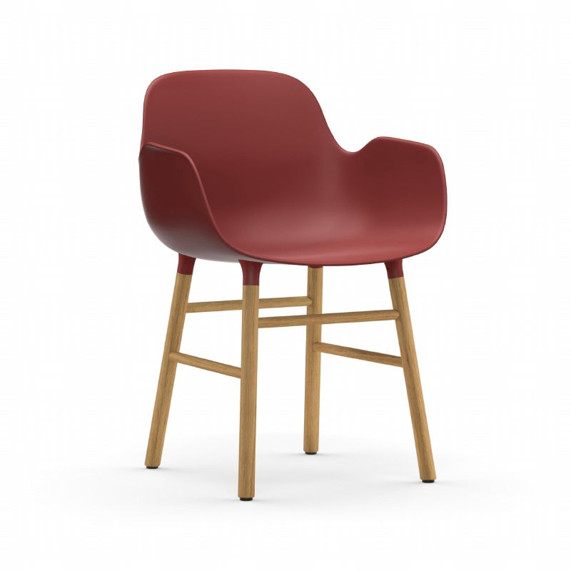 Form armstoel - houten poten
