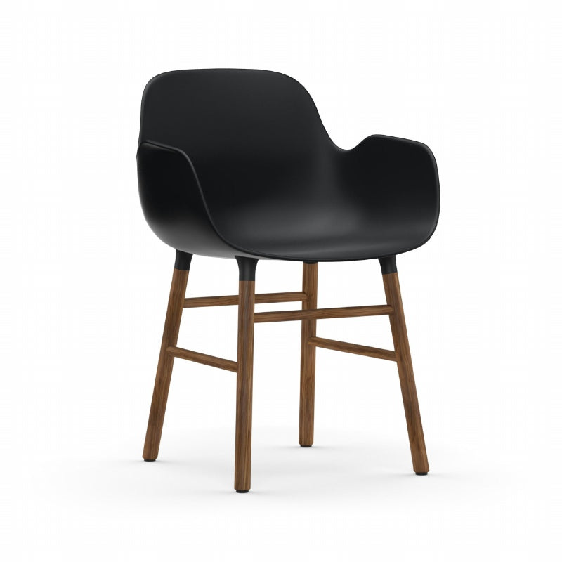 Form armstoel - houten poten