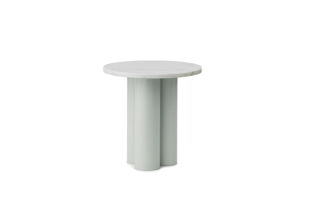 Dit bijzettafel rond steen