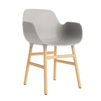 Form armstoel - houten poten