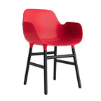 Form armstoel - houten poten