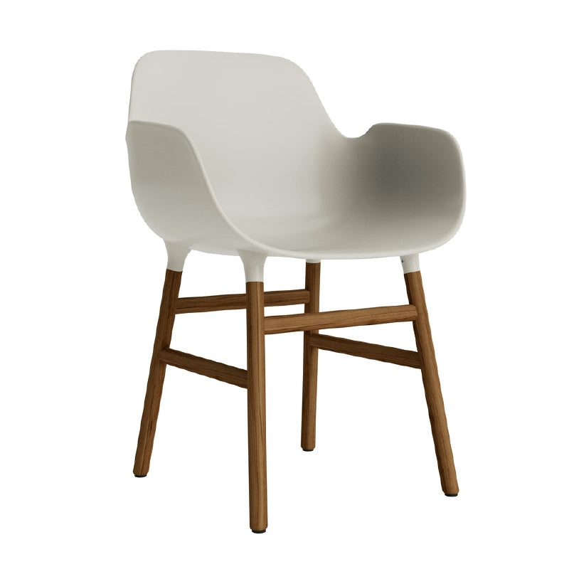 Form armstoel - houten poten