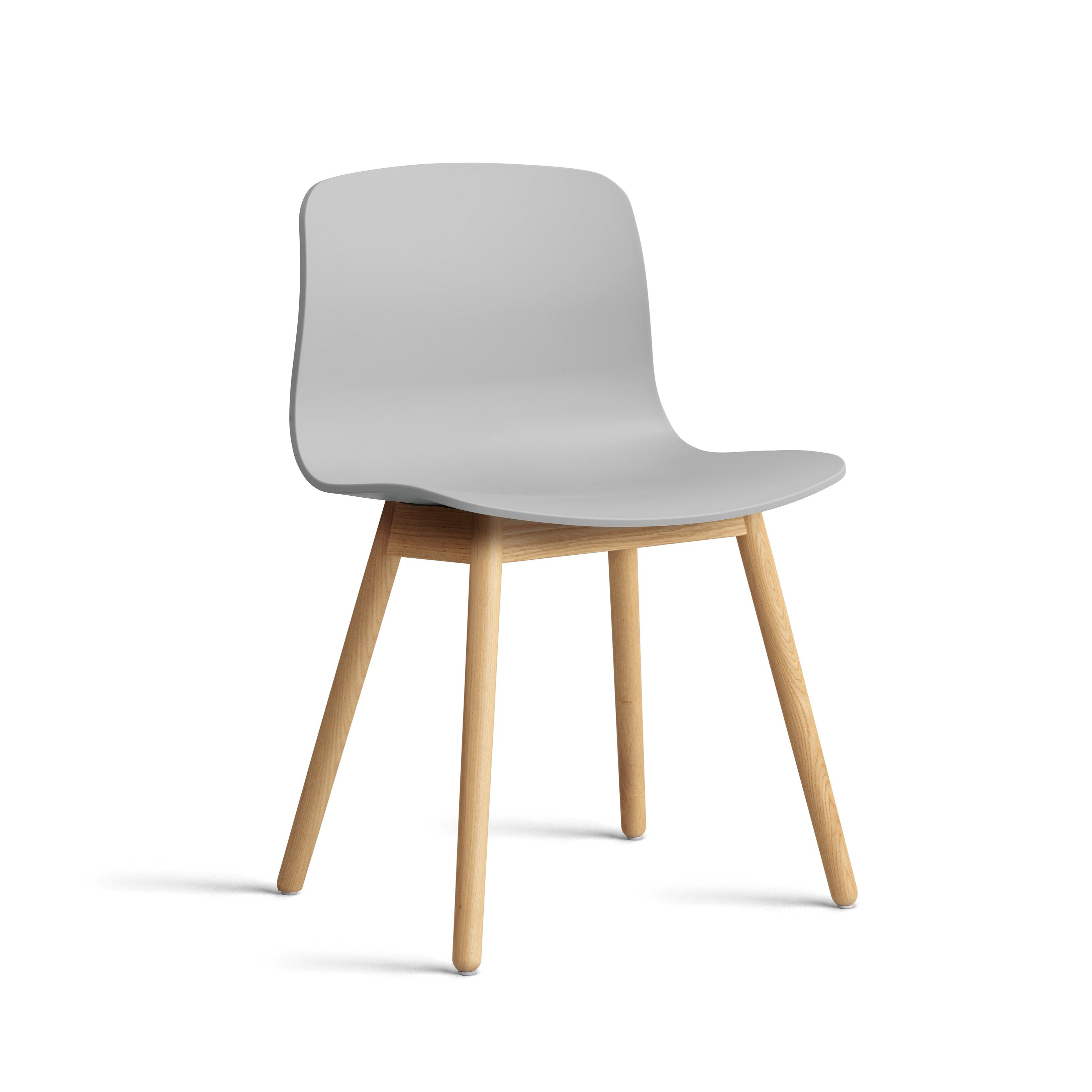About A Chair AAC 12 stoel - houten poten en multicolor