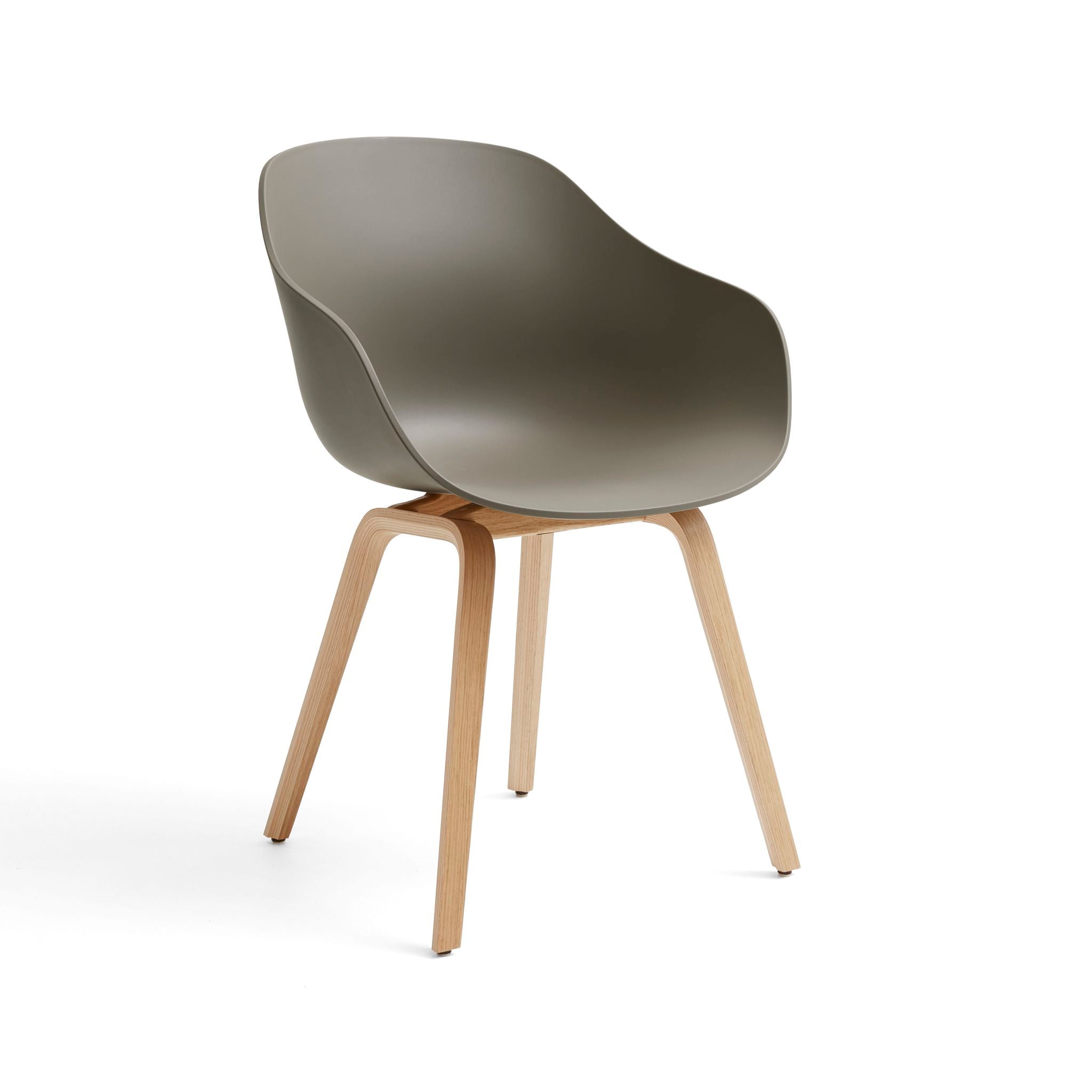About A Chair AAC 222 stoel - houten poten en multicolor