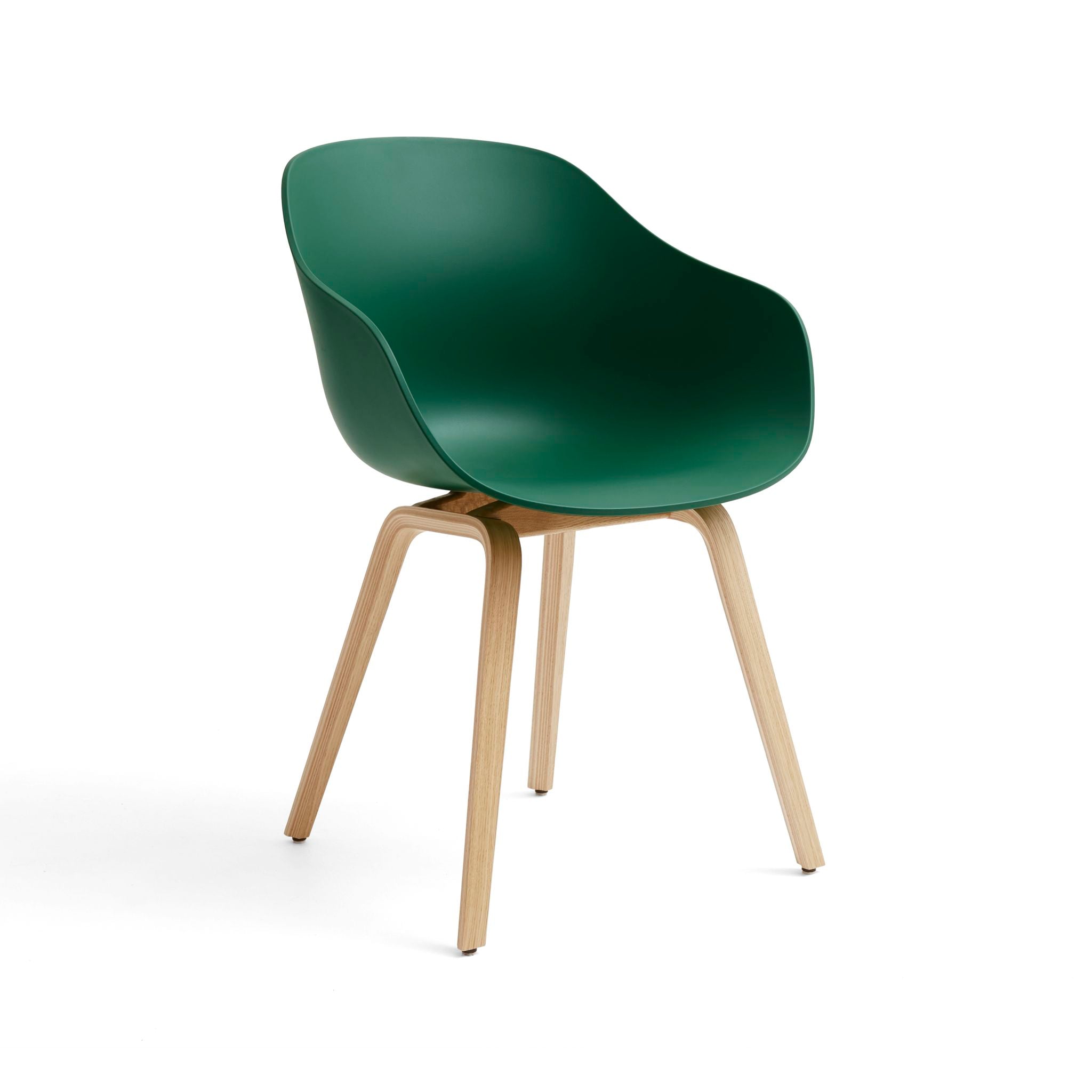 About A Chair AAC 222 stoel - houten poten en multicolor