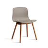 About A Chair AAC 12 stoel - walnoot poten en multicolor