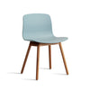 About A Chair AAC 12 stoel - walnoot poten en multicolor