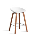 About A Stool AAS32 Barkruk walnoot
