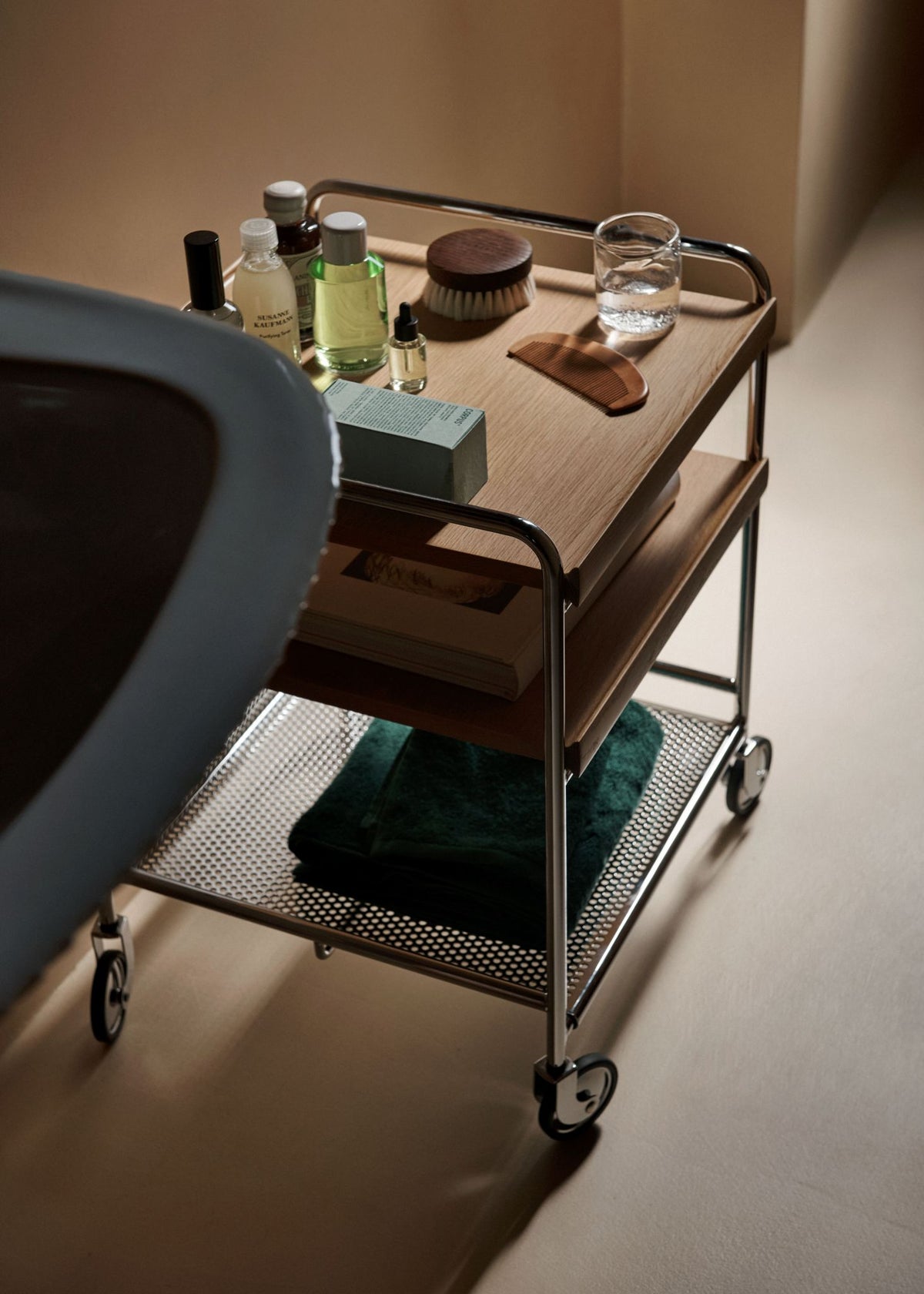 Alima NDS2 trolley
