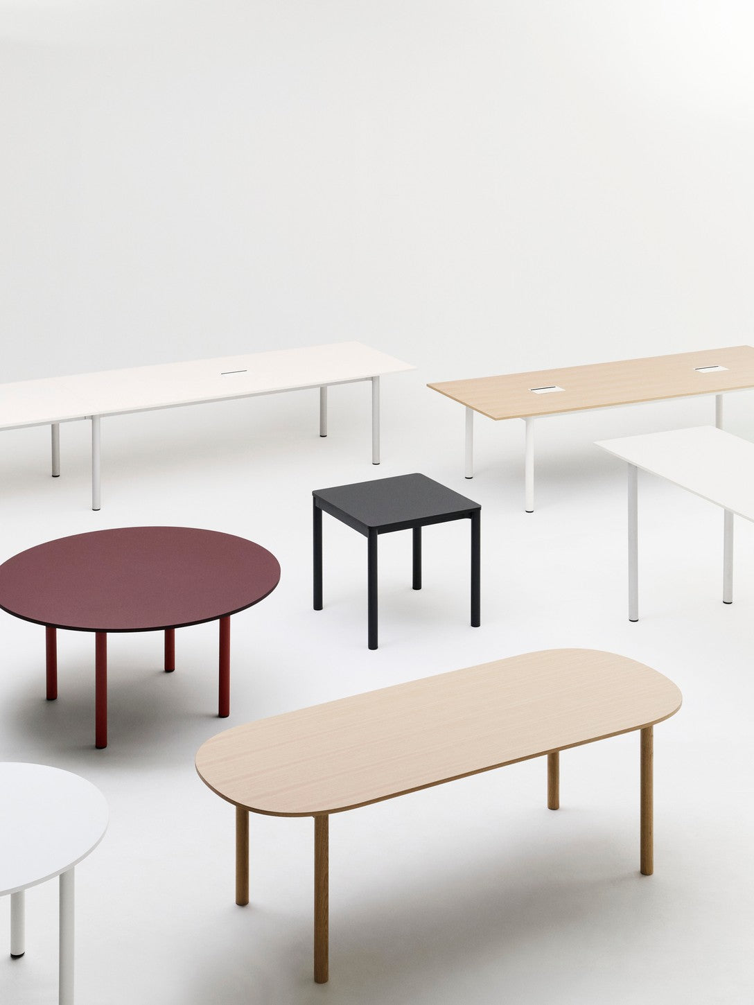 Annex tafel overhang eiken poten