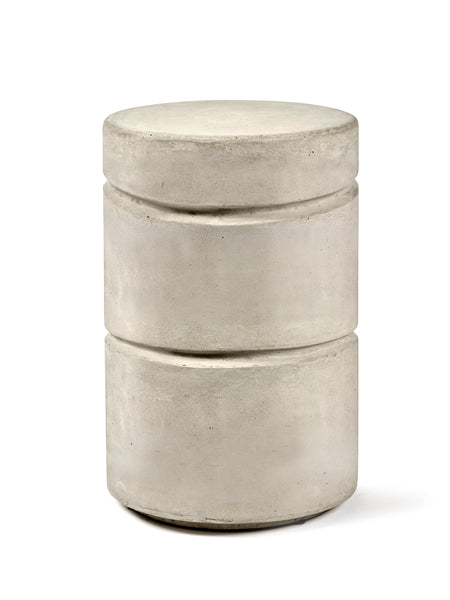 Pawn bijzettafel rond beton (Marie Michielssen)