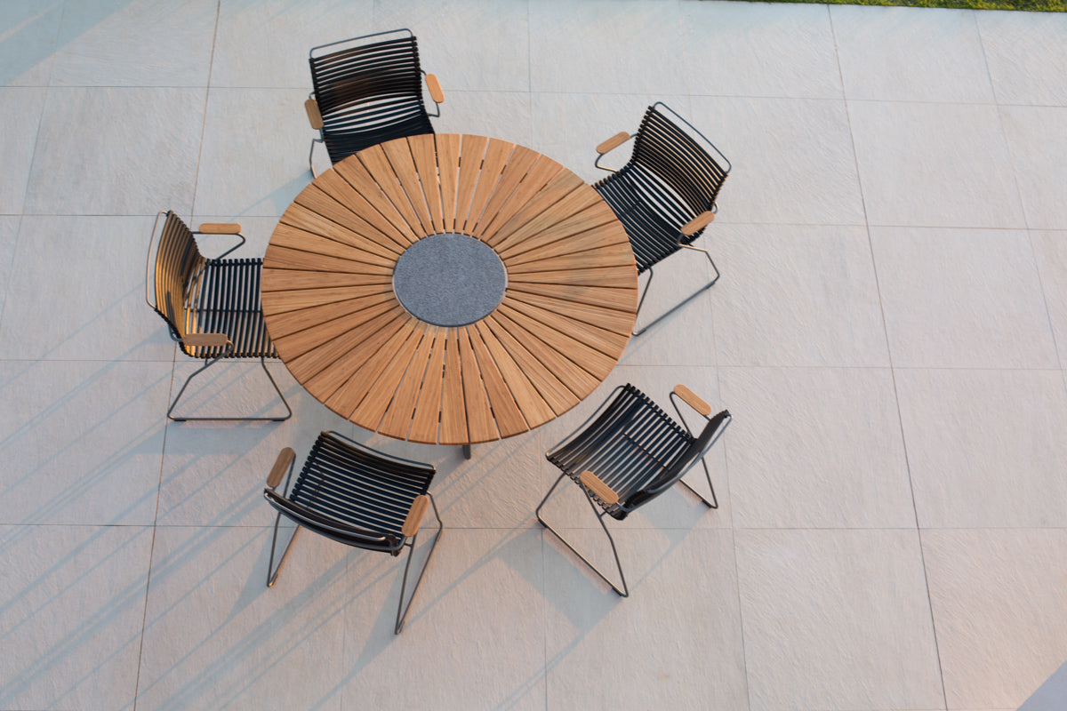 Circle bamboe tuintafel 150cm