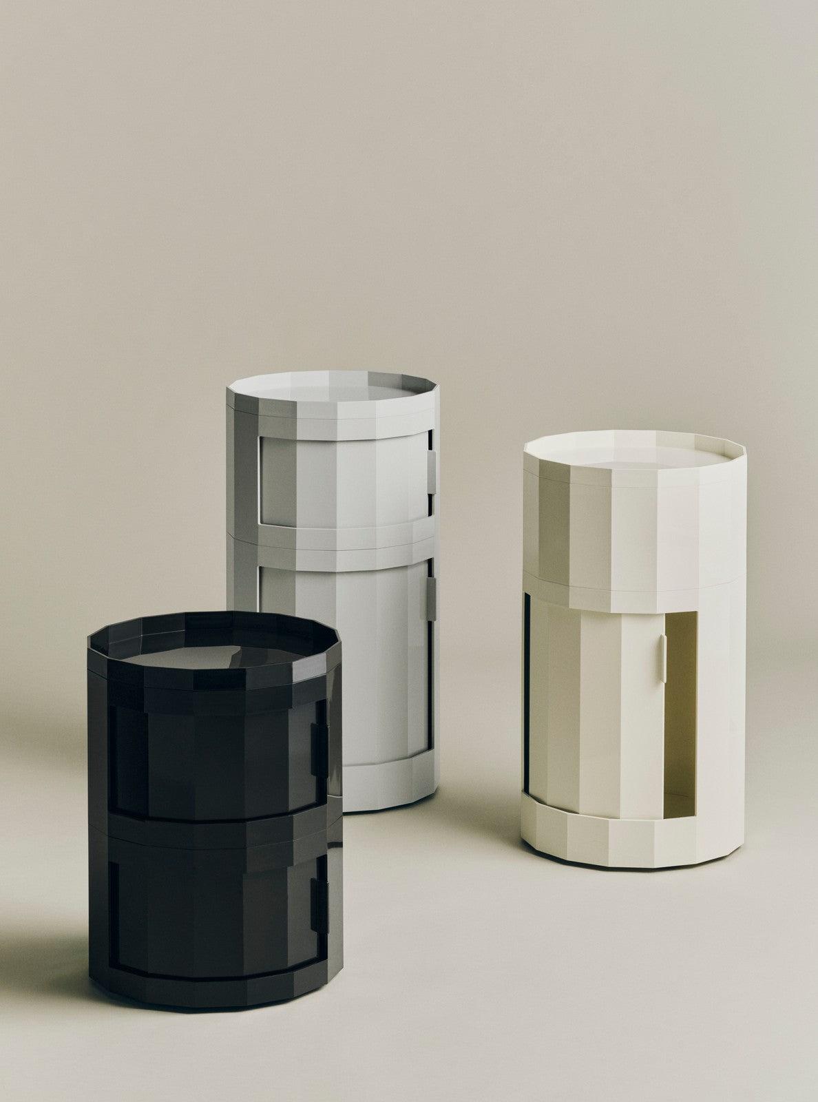 Facet cabinet kast 30