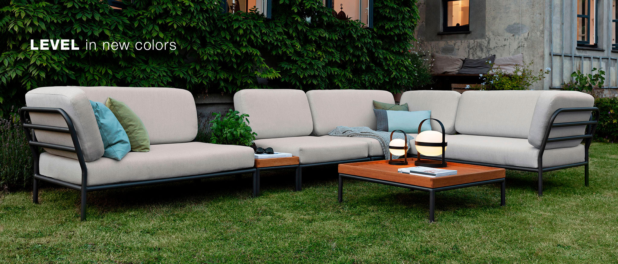 Level2 outdoor koffietafel essenhout