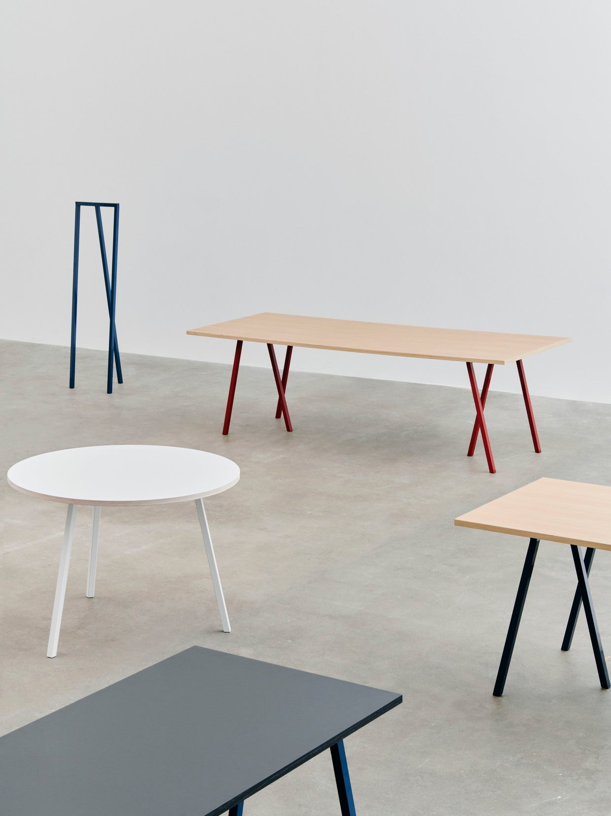 Loop Stand tafel rond
