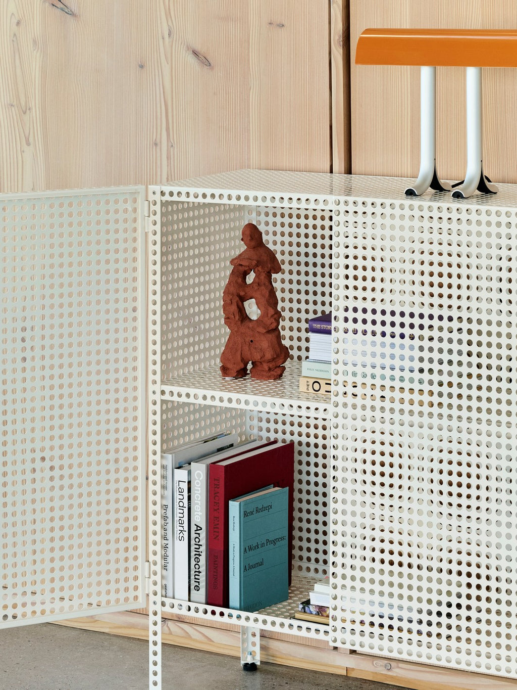 Perforated Cabinet kast medium