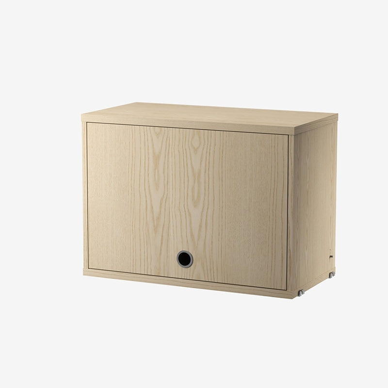 String kast met flip deur