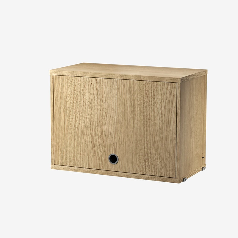 String kast met flip deur