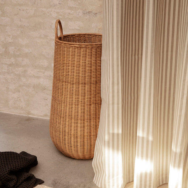 Toonzaalmodel Gevlochten rotan wasmand hoog