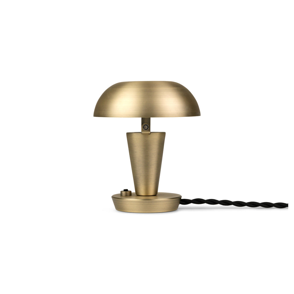 Tiny lamp messing