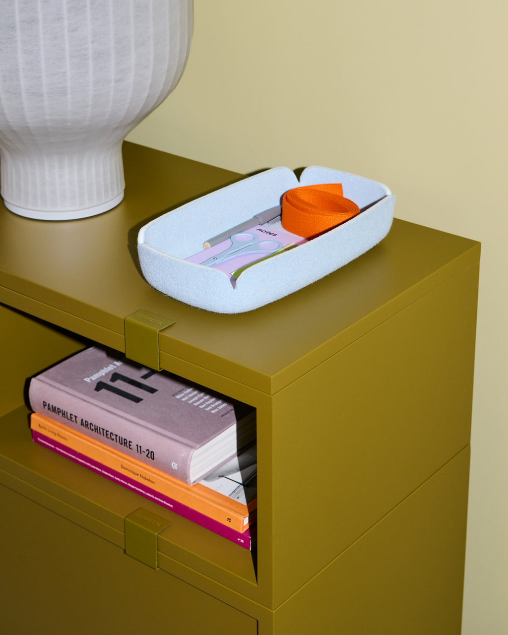 Restore mand tray small