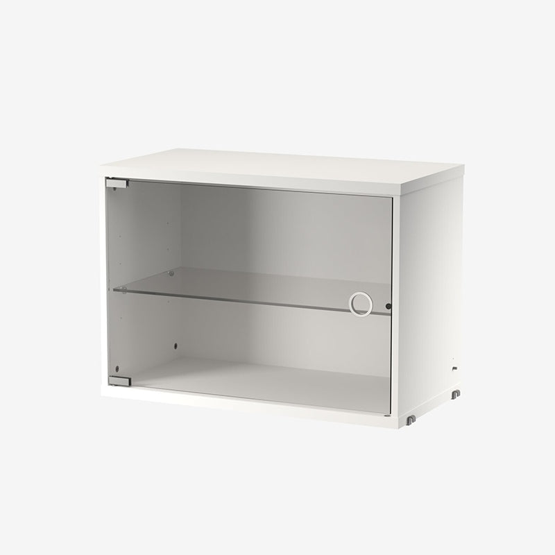 String kast met swing deur glas
