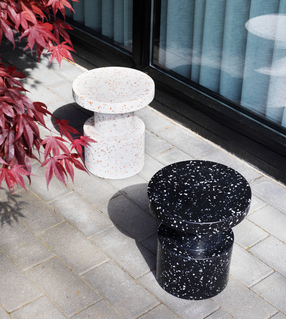 Bit stool bijzettafel