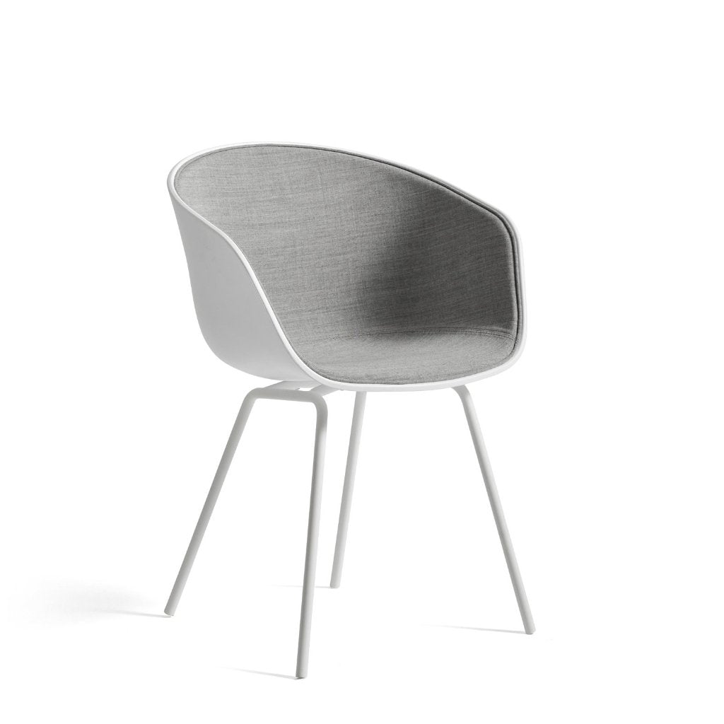 About A Chair AAC 26 stoel - stalen poten - stof