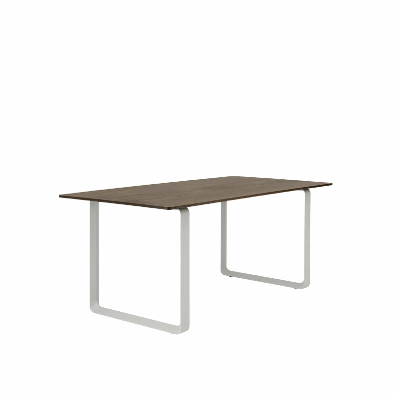 MUUTO - 70/70 tafel - gerookt massief eik