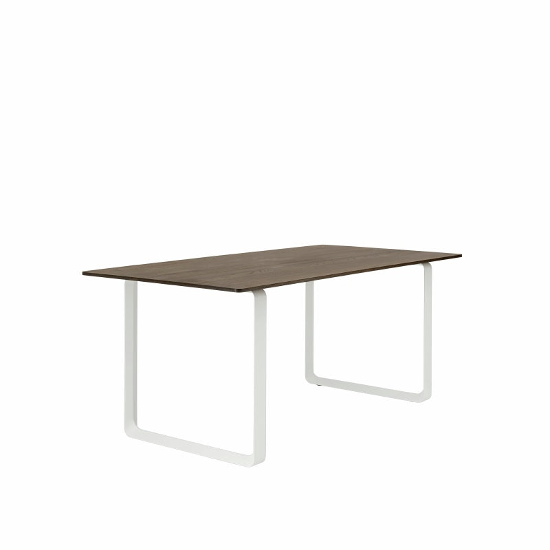 MUUTO - 70/70 tafel - gerookt massief eik