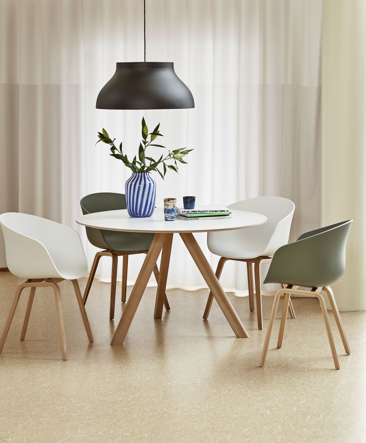 CPH20 tafel eik rond