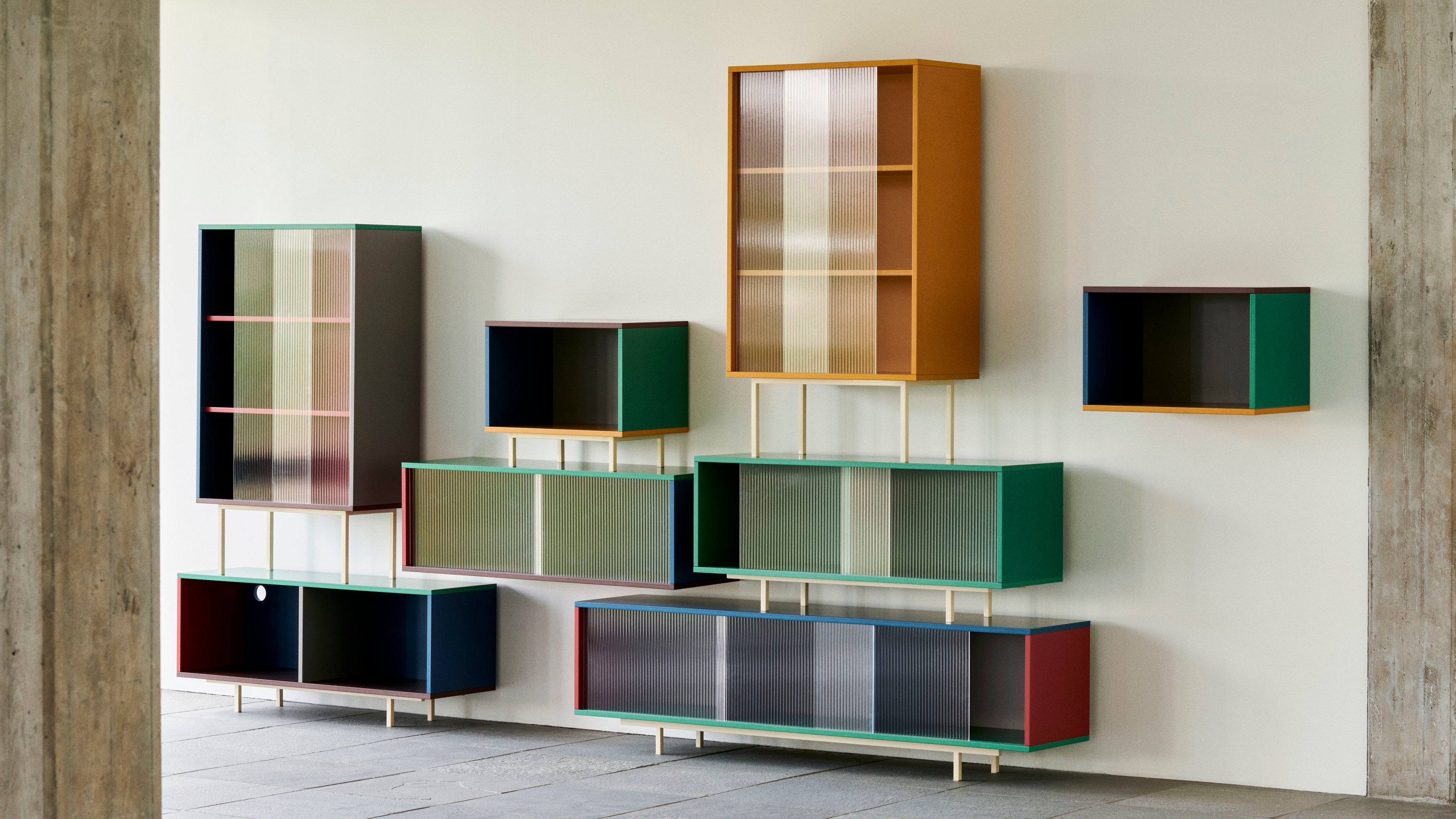 Colour Cabinet kast medium