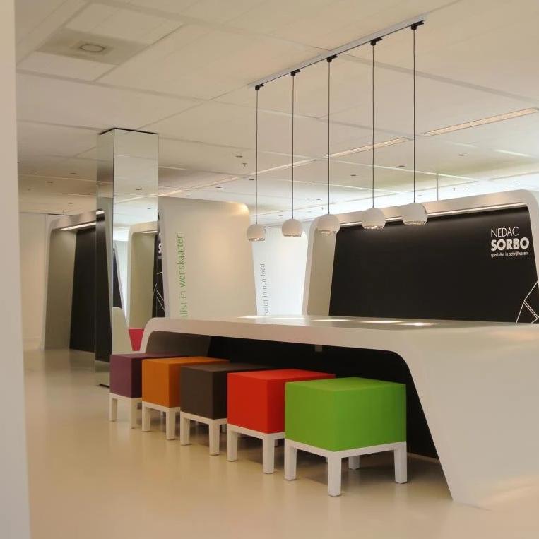 Primary Pouf 01