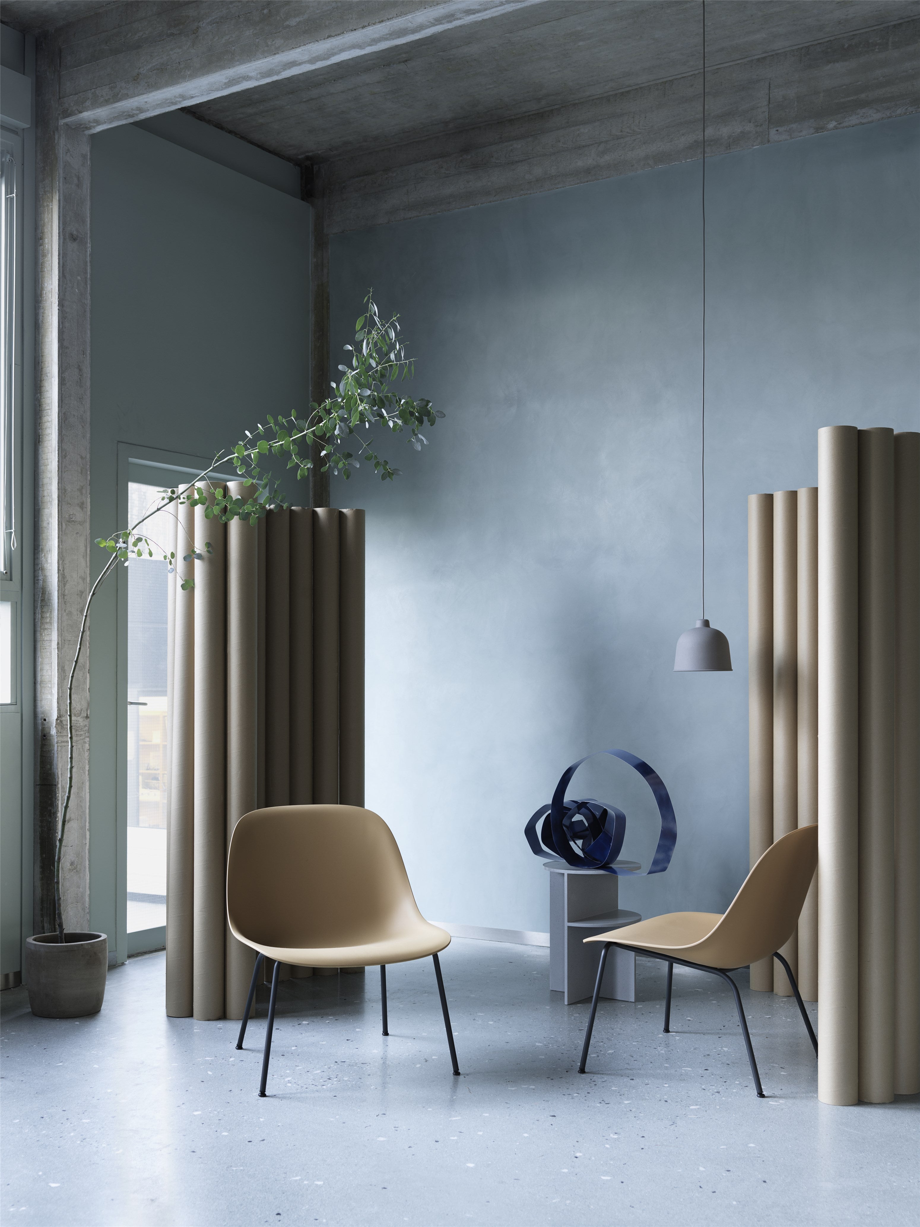 Fiber loungestoel - stalen poten