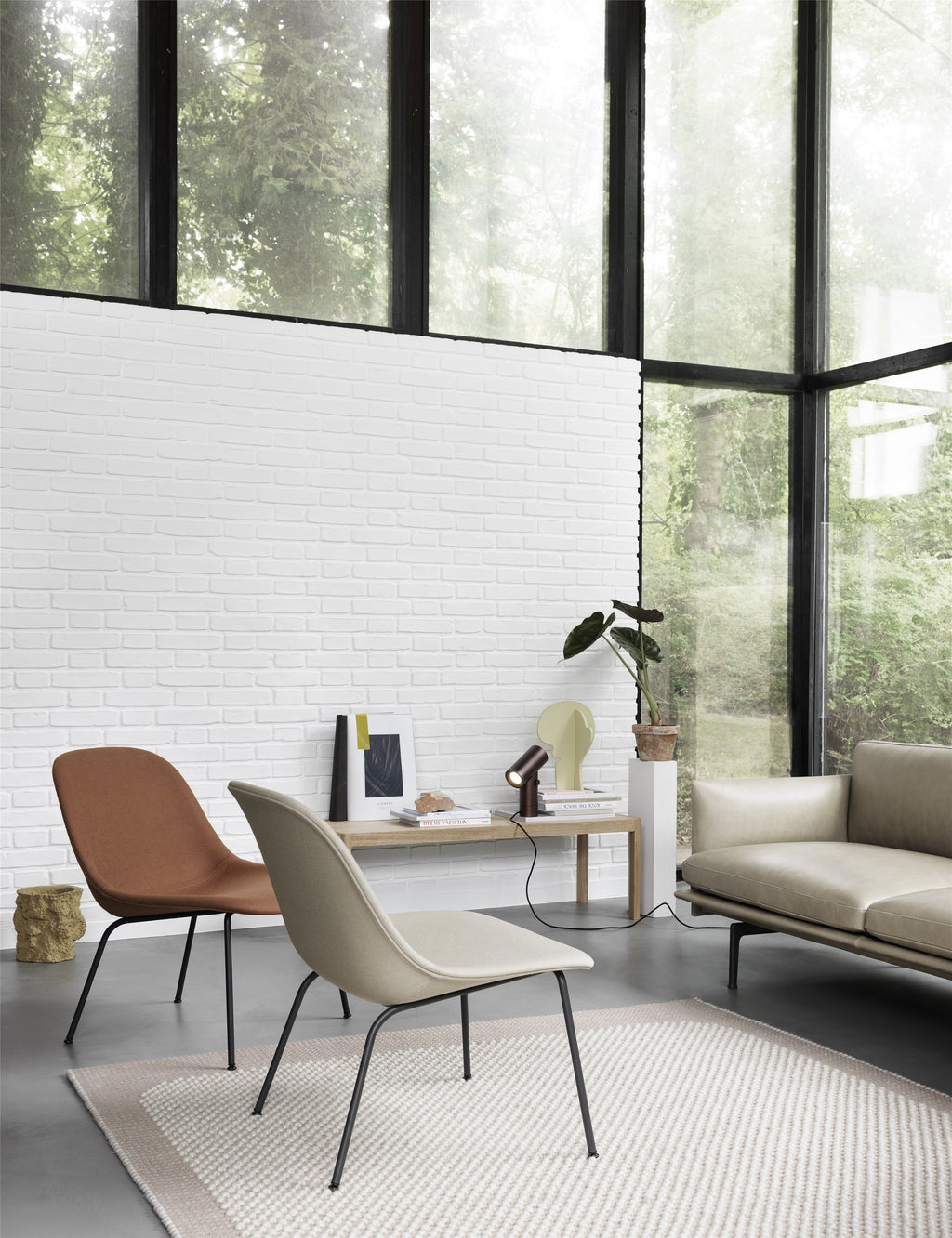 Fiber loungestoel - stalen poten - stof