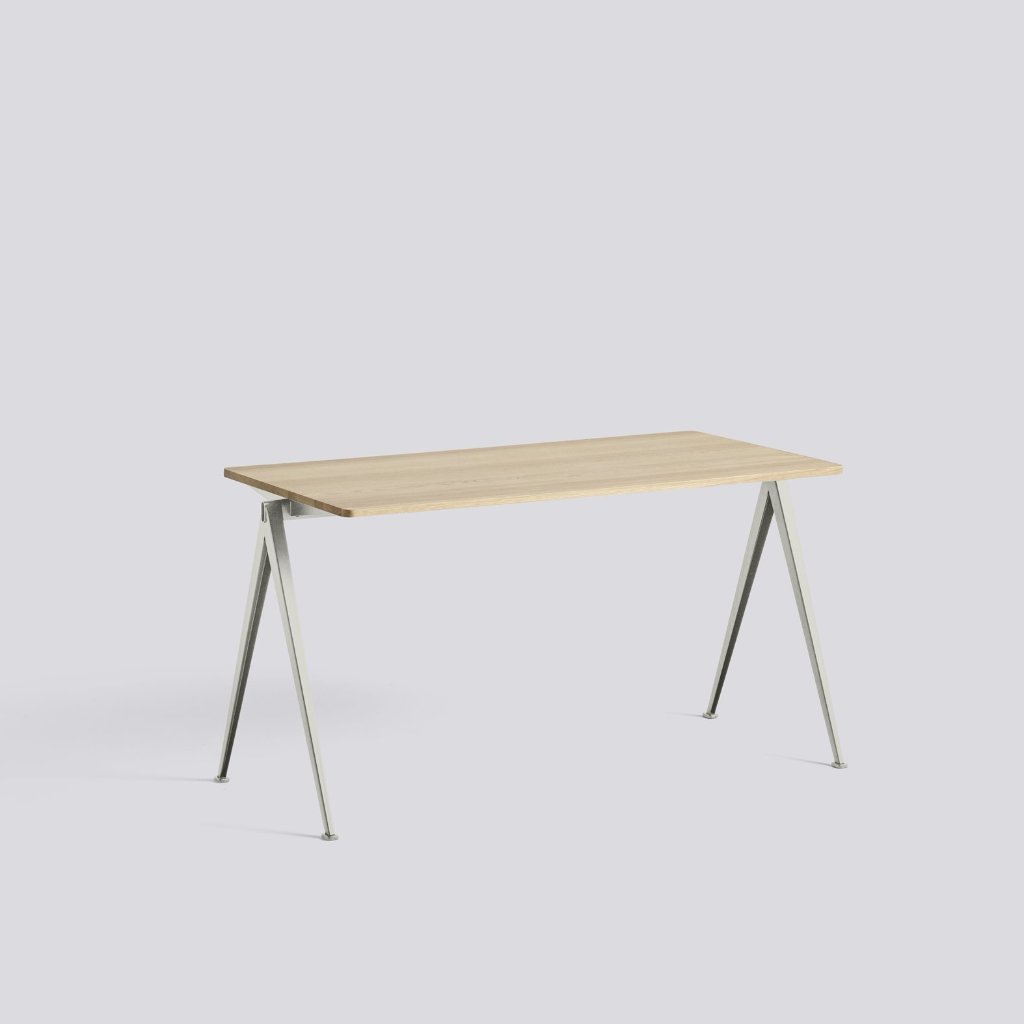 Pyramid tafel 01 - beige