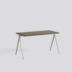 Pyramid tafel 01 - beige