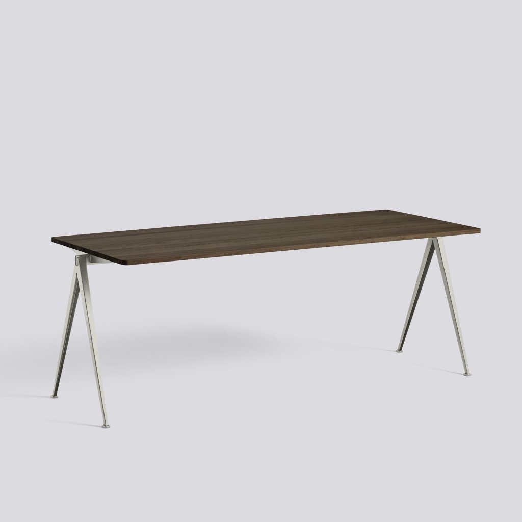 Pyramid tafel 01 - beige