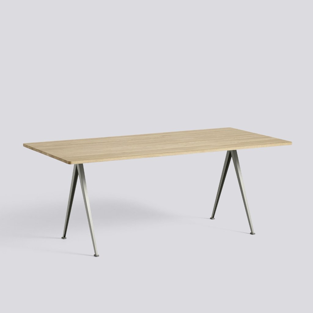 Pyramid tafel 02 - beige