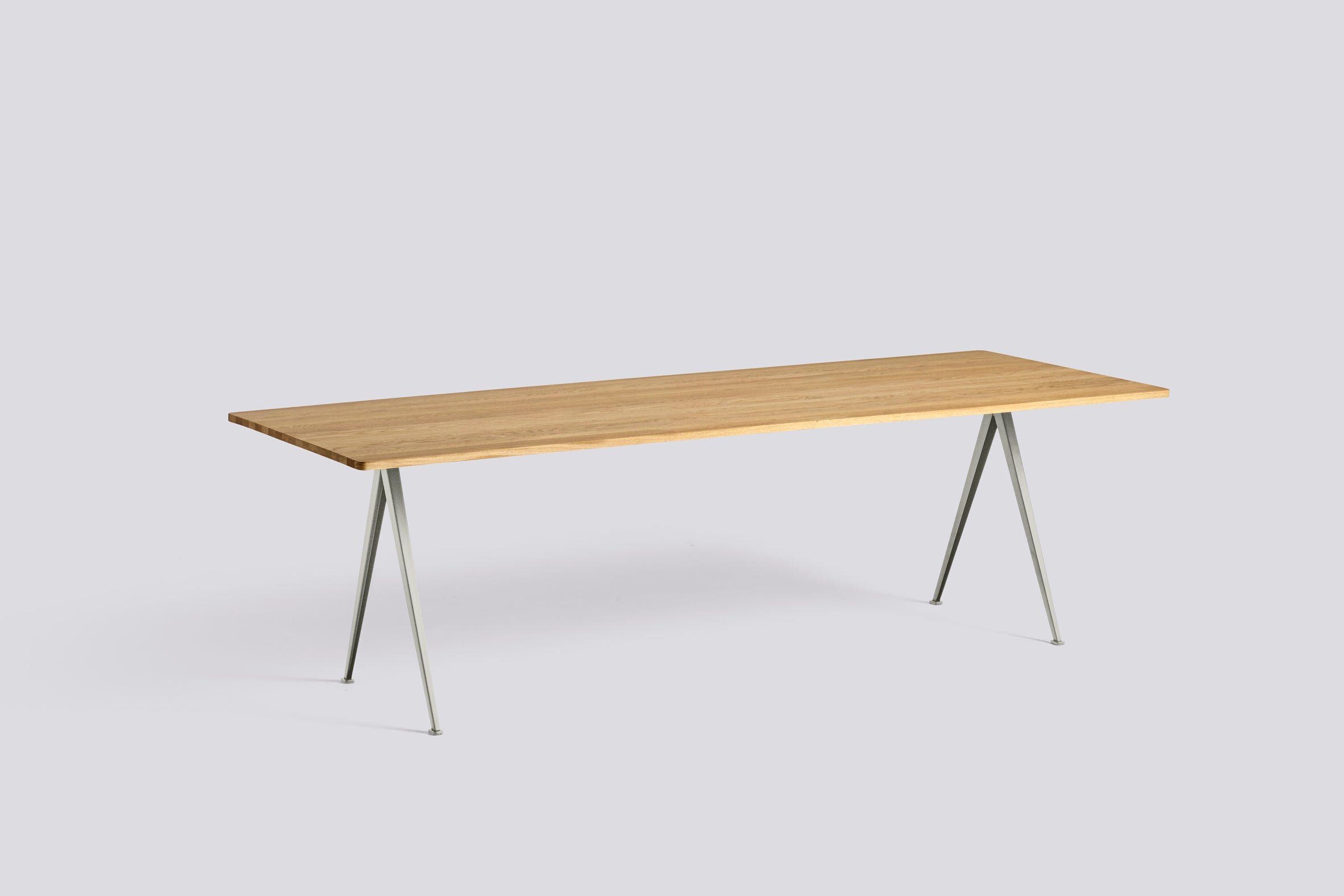 Pyramid tafel 02 - beige