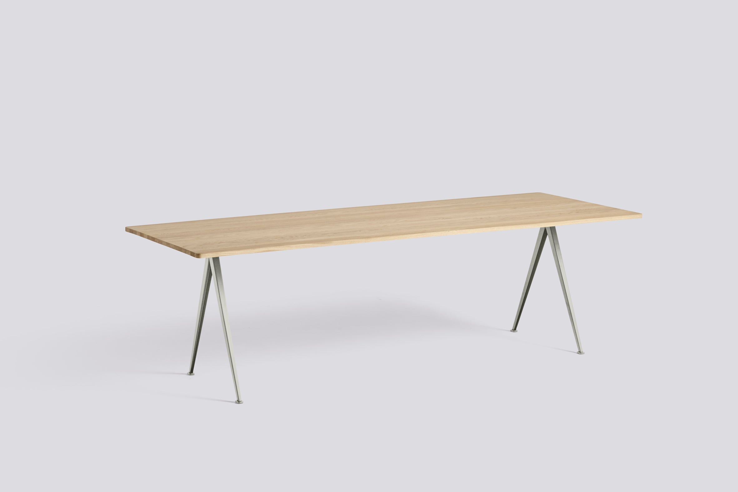 Pyramid tafel 02 - beige