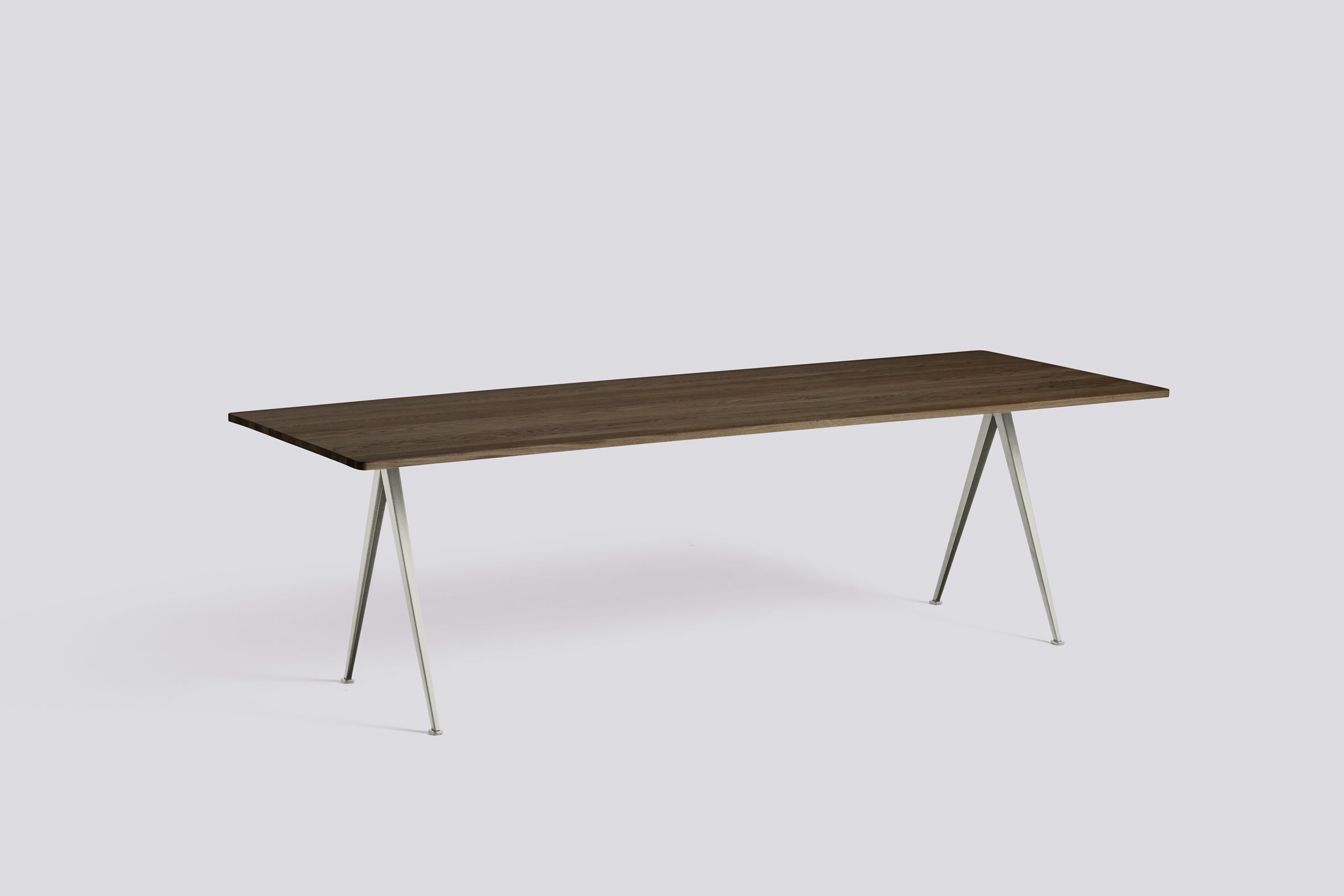 Pyramid tafel 02 - beige