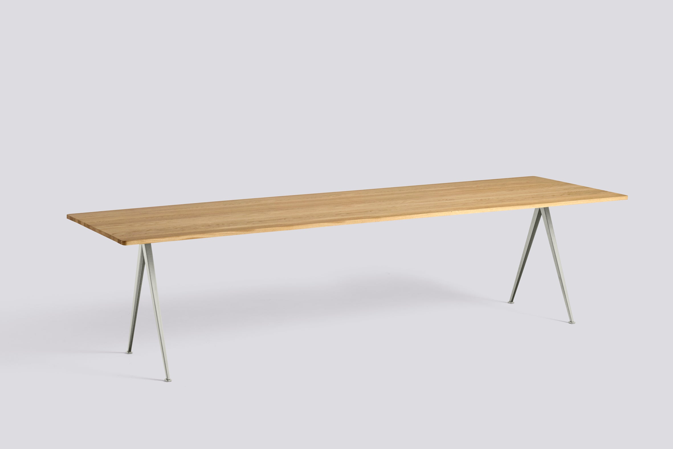 Pyramid tafel 02 - beige