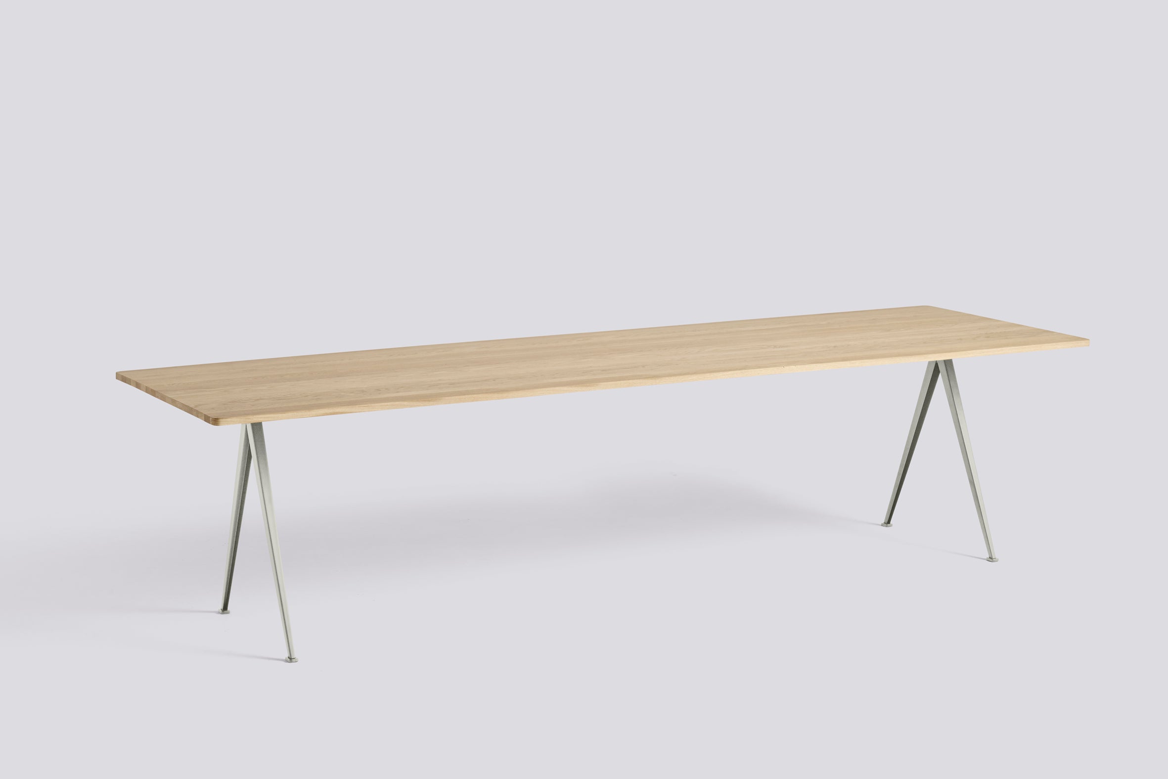 Pyramid tafel 02 - beige