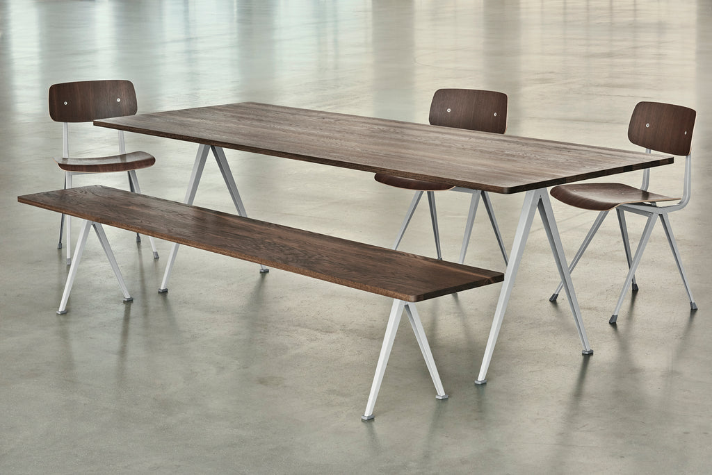 Pyramid tafel 02 - beige