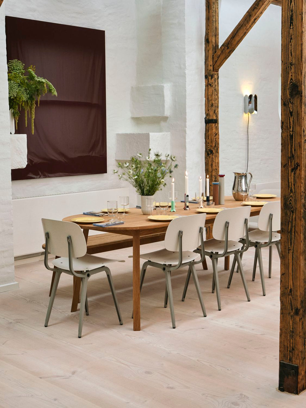 Triangle leg tafel ovaal 250x85 cm eik